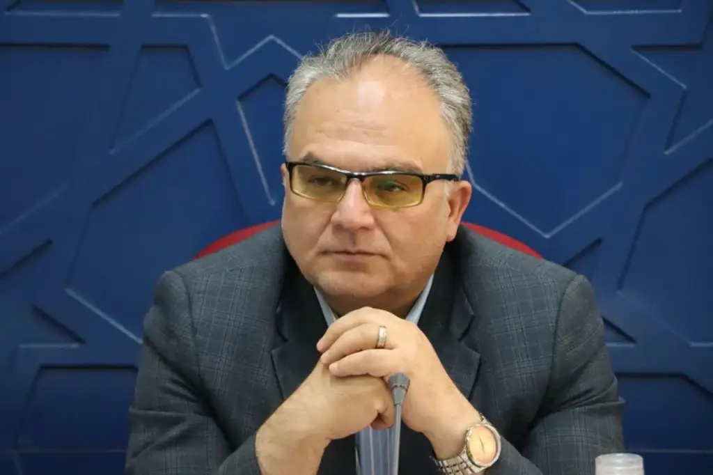 آغاز توزیع ۱۰ تن مرغ منجمد در سمنان