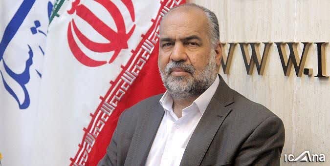 نماینده مجلس: اعزام ناوهای آمریکایی مانع عقب‌نشینی ایرانیان از منافع ملی نمی‌شود/ کاخ سفید تلاش می‌کند با ارعاب، طرف مقابل را به عقب‌نشینی وادار کند