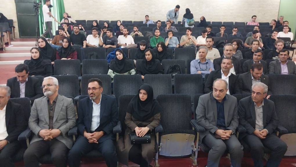 تجلیل از استادان موثر در ارتقا رتبه علمی ۲۰۲۶ قزوین