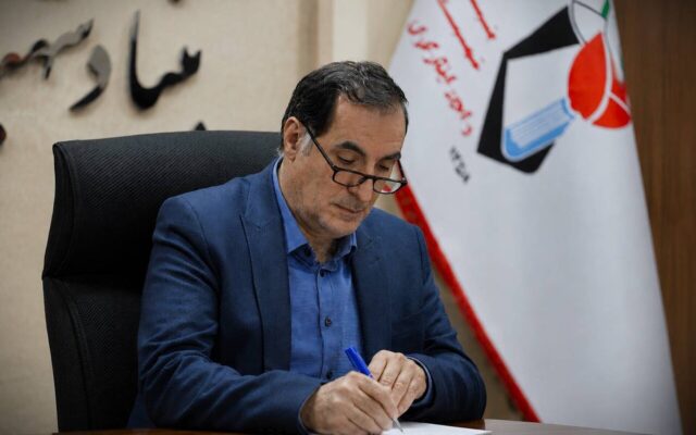 پیام تسلیت رئیس بنیاد شهید و امور ایثارگران در پی درگذشت پدر فرمانده سرافراز «شهید امیر سپهبد سید عبدالرحیم موسوی»