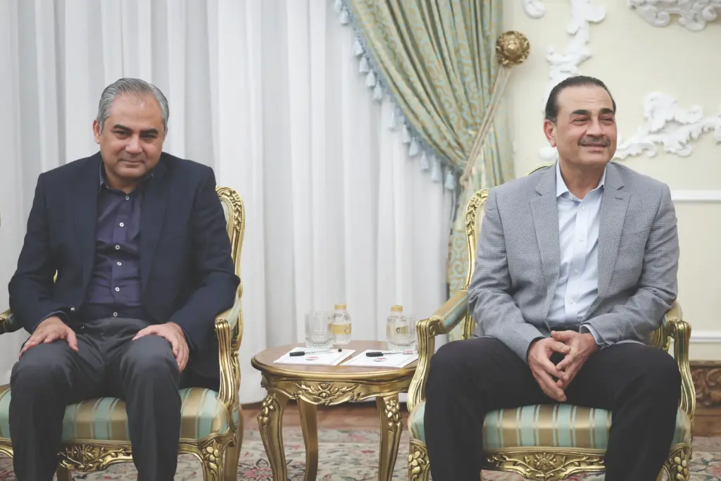 راز سفر عاصم منیر پس از لاوروف؛ پای نفت و یمن در میان است؟