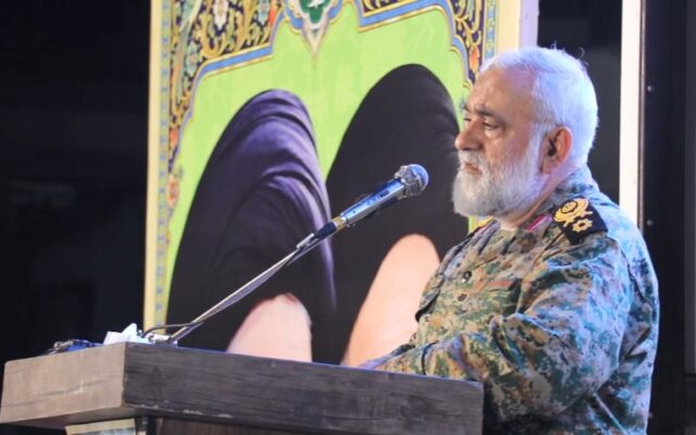 مقاومت ملت ایران توطئه‌های دشمن را به بن‌بست رسانده است