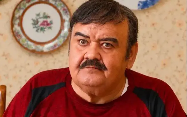سریال «ماه عسل» با بازی اکبر عبدی جایگزین «دیوار دفاعی»