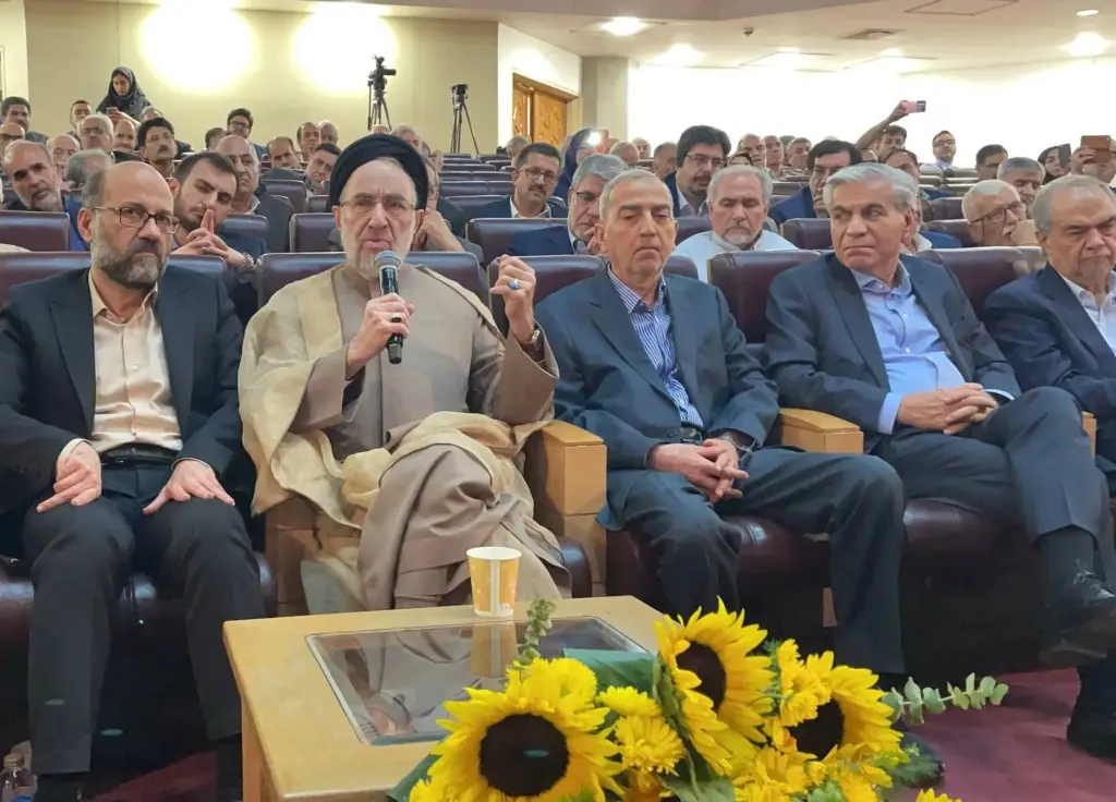 سیدمحمد خاتمی: تعامل با نظم جهانی به معنای پذیرش همه مبانی نظام لیبرال نیست