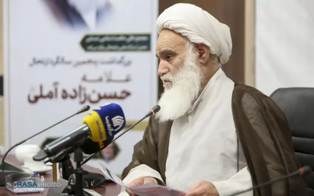 علامه حسن‌زاده آملی نسبت به انقلاب و جامعه دلسوز بود