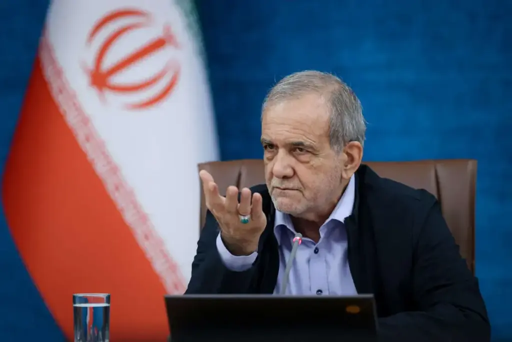 پزشکیان: با کمی درست مصرف کردن، هم معیشت مردم را تأمین می‌کنیم هم نیاز‌های کشور را