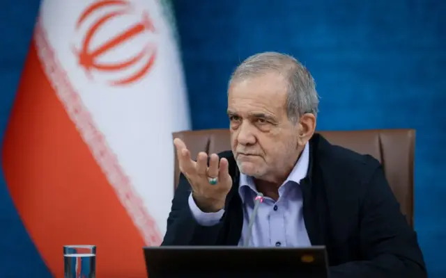 پزشکیان: با کمی درست مصرف کردن، هم معیشت مردم را تأمین می‌کنیم هم نیاز‌های کشور را