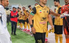 سپاهان، فجر سپاسی را گلباران کرد