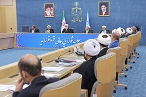 مبارزه با رانت و فساد و رفع تبعیض، مطالبه جدی مردم است