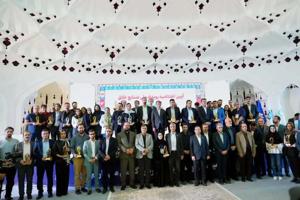 نخستین رویداد ملی «مانوین» با معرفی برگزیدگان ۷ حوزه به کار خود پایان داد