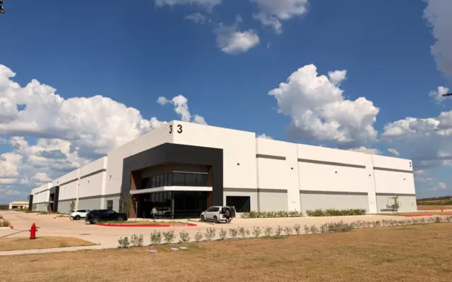 Ambrosia Energy will build a 10 GWh factory in Texas to make batteries for off-grid data centers