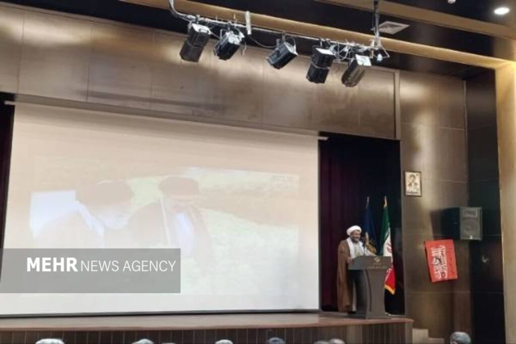 غلامی: صنعت کشور با وجود قطعی برق به فعالیت خود ادامه داد