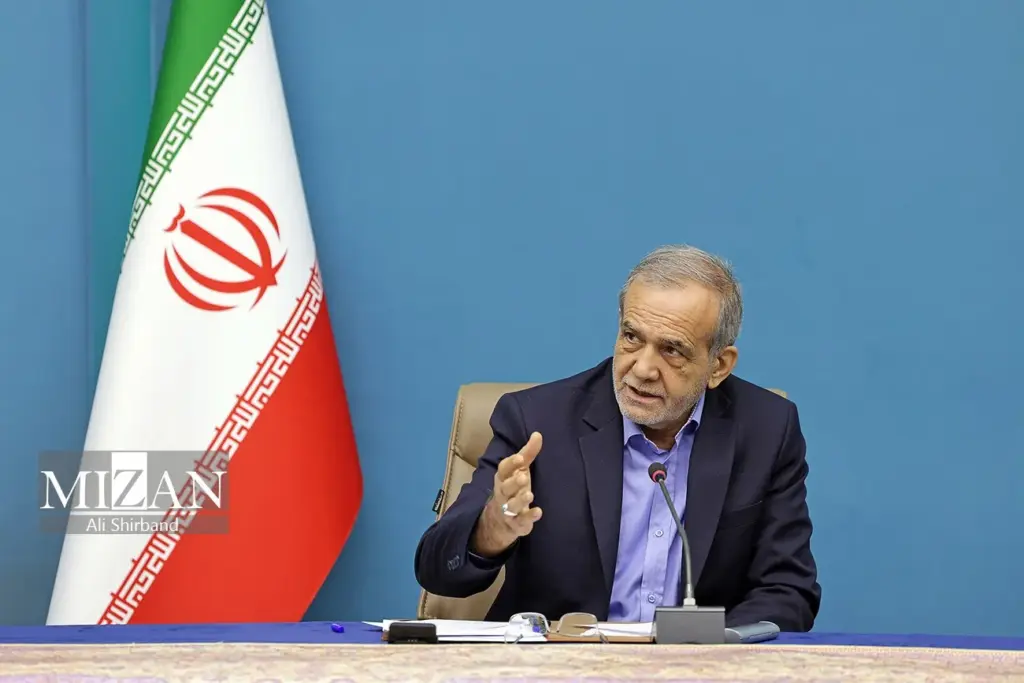 پزشکیان: منافع کاهش مصرف سوخت باید به سفره اقشار کم‌برخوردار بازگردد