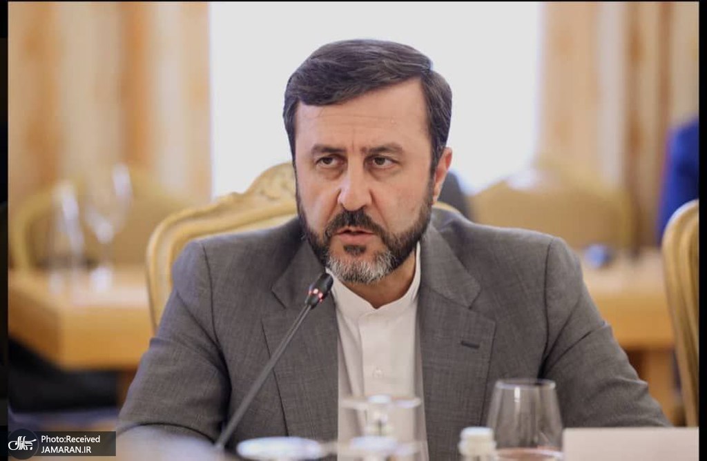 غریب‌آبادی: تنگه هرمز خط قرمز امنیت ملی ایران است / طرح ۷ روزه به آمریکا منتقل شد / پاسخ واشنگتن در حال بررسی است