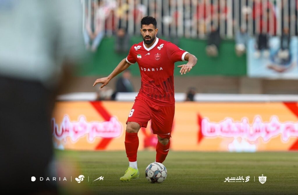 ستاره پرسپولیس بازی با خیبر را از دست داد؟