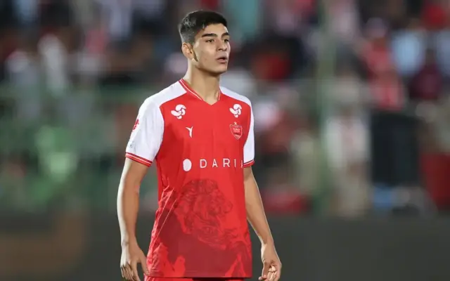 از پویا اسمی تا کاپیتان کنعانی زادگان؛ یاد خرسندی پس از ۲۴ سال در پرسپولیس زنده شد!