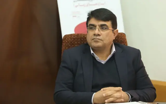 دستور موقت معاونت حقوقی رئیس‌جمهور برای خروج ریل‌باس‌ها از بلاتکلیفی صادر شد/ رسیدگی به اختلاف رجا و راه‌آهن ادامه دارد