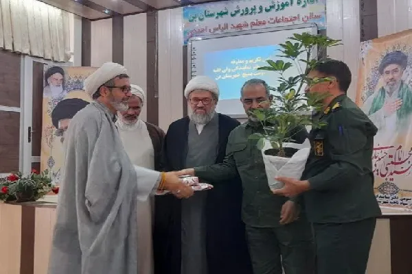 مسئول دفتر نمایندگی ولیفقیه در سپاه ناحیه شهرستان بن معرفی شد+ عکس