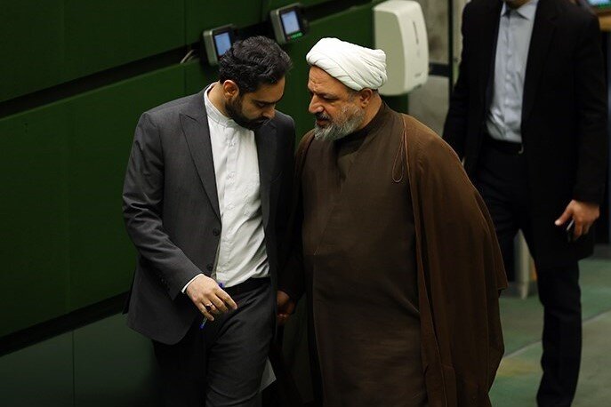 واکنش تند به دفاع ثابتی از رسایی | اینکه «بعضی از نمایندگان قیمت دارند» ادعایی سنگین است