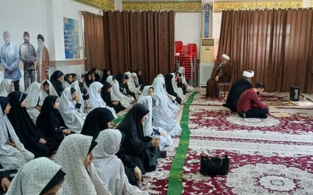امام جمعه دشتستان: علم و ایمان دو بال تعالی انسان هستند