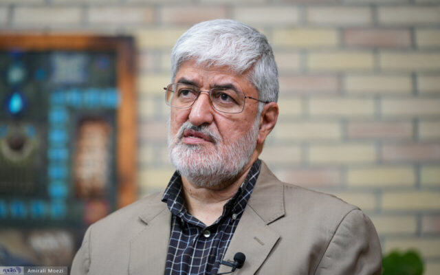 چراغ سبز آمریکا به ایران برای توافق به روایت علی مطهری/ عقل حکم می کند که از فرصت نیاز ترامپ برای توافق استفاده کنیم/ بعد از انتخابات آتی کنگره چنین فرصتی نخواهد بود
