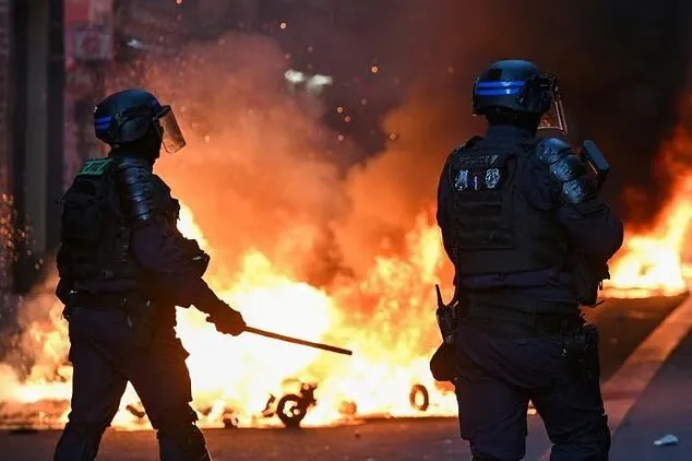 هشدار تایلند و مالزی به شهروندانشان درباره سفر به کشور‌های اروپایی ناآرام