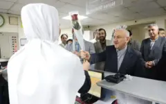 تجلیل استاندار مازندران از پرستاران بیمارستان سوختگی و روان‌پزشکی زارع ساری در روز پرستار