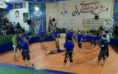 آغاز هفته تربیت بدنی و ورزش در شهرستان قدس با نواختن زنگ پهلوانی در زورخانه حضرت ولیعصر (عج)‌
