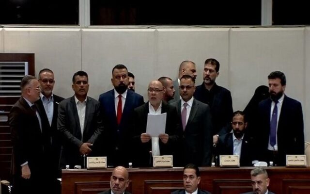 فراکسیون بدر خواستار رفع اختلال در تردد مرزی ایران و عراق شد