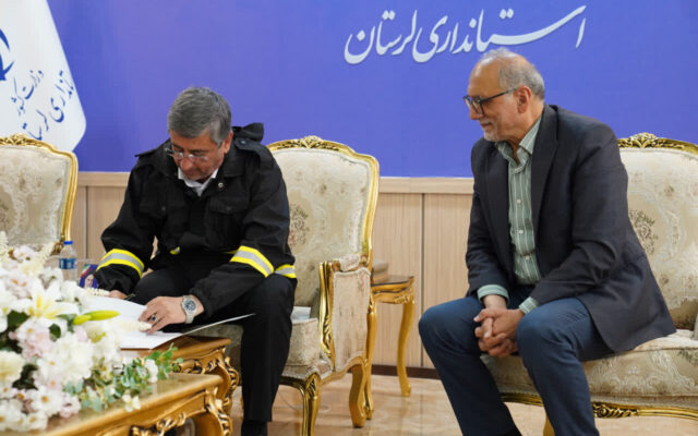 تفاهم‌نامه توسعه ناوگان خودرویی اورژانس ۱۱۵ لرستان امضا شد