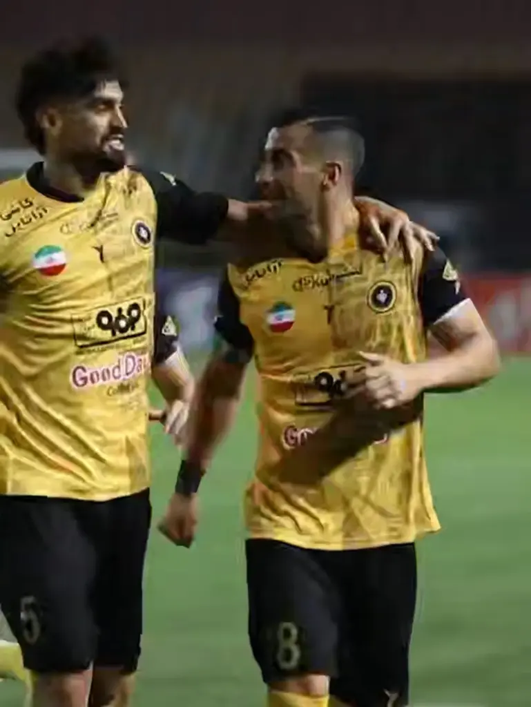 نقش جهان منفجر شد؛ سپاهان با آتش‌بازی ۶گله به فجر رحم نکرد!
