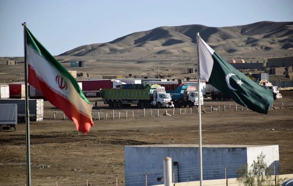 مرز ایران و پاکستان بازگشایی شد + جزئیات
