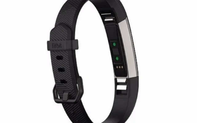 رونمایی رسمی گوگل از دستبند هوشمند Fitbit Edge