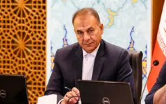 پیوند «میراث کهن» با «فناوری‌های نوین»؛ گام بلند اصفهان برای هوشمندسازی صنعت گردشگری با تدبیر استاندار