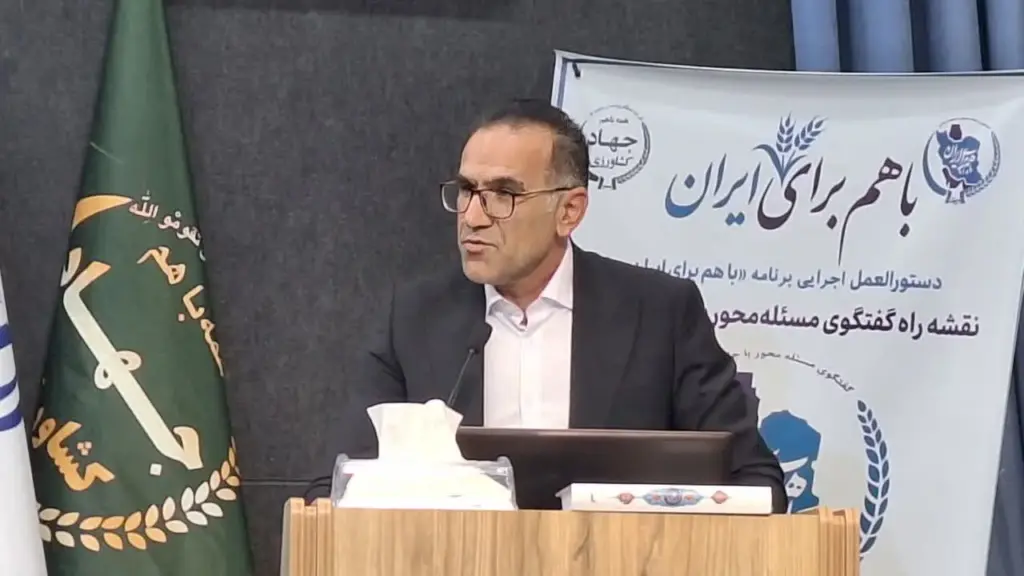 تعیین سقف صادرات دام تصمیمی غیرکارشناسی است/مدیرکل صمت قزوین گره گشای صادرات دامداران شد