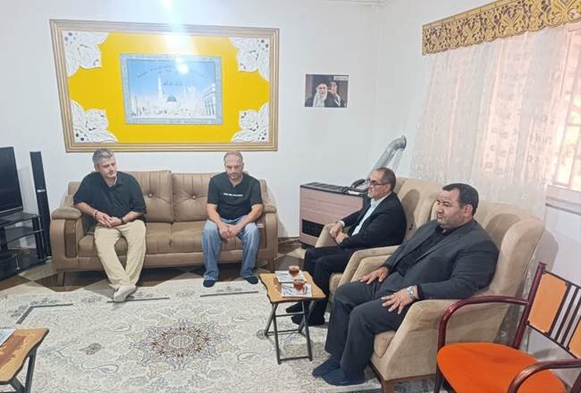 از قدردانی بانک دی تا تسلیت به خانواده جانباز متوفی برجی خانی