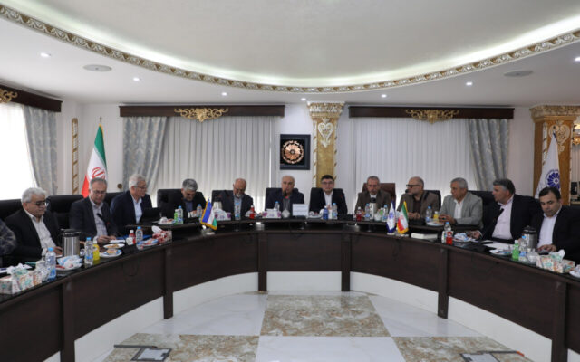 ضرورت تسهیل مبادلات اقتصادی بین دو کشور ازبکستان و ایران