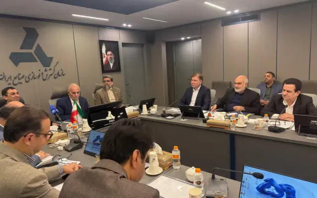 استاندار خوزستان: گسست میان پروژهها چالش اصلی توسعه دریامحور است / زنجیره ارزش باید یکپارچه شود