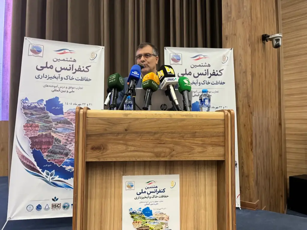 ۴۲۵ دشت کشور با بیلان منفی منابع آب مواجهاند/ ظرفیت آبخوانداری در ۱۰ میلیون هکتار از اراضی کشور