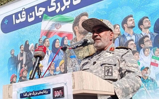 مردم کردستان در خط مقدم دفاع از انقلاب هستند