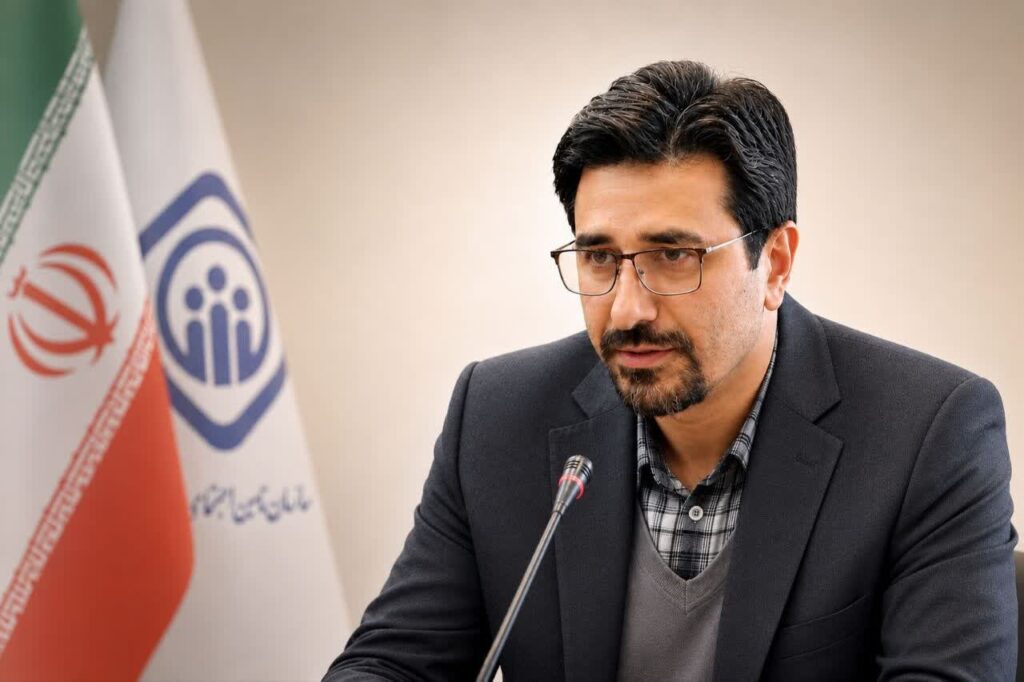 عزیزی: افزایش مراجعات درمانی بدون افزایش نیروی انسانی اتفاق افتاده است
