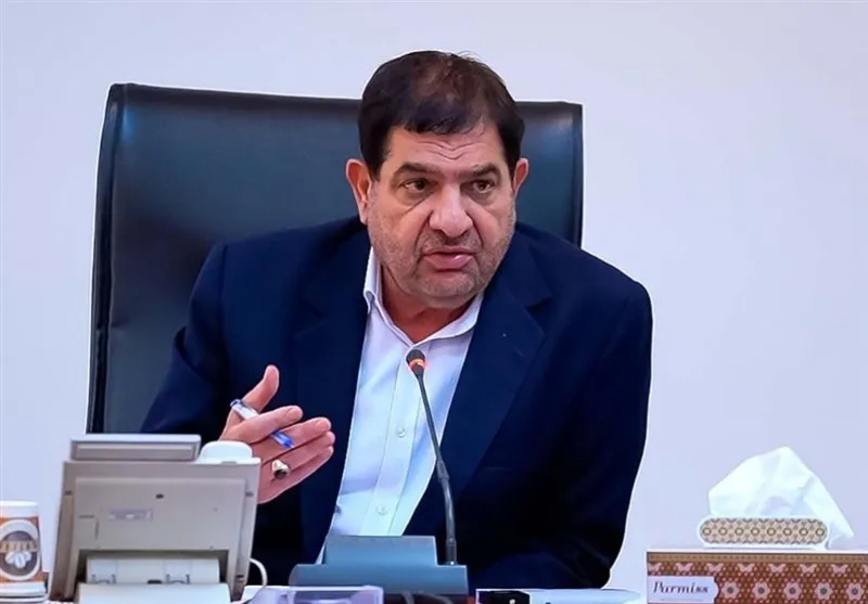 رهبر انقلاب بر همه ابعاد حکمرانی و مسائل نظامی تسلط دارند