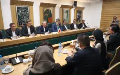 تأکید استاندار یزد بر توسعه همکاری‌های اقتصادی و گردشگری با کره جنوبی