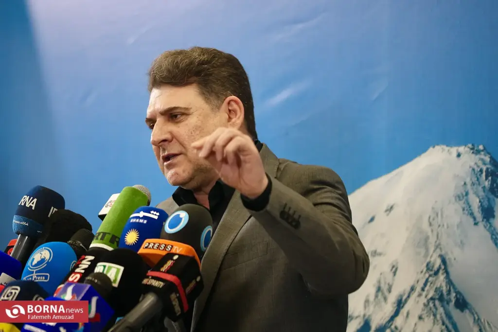 زینی‌وند: سامانه ثبت ارتباطات خارجی هنوز تکلیف قانونی وزارت کشور نیست/ پس از نهایی شدن طرح مقابله با نفوذ اقدام می‌کنیم