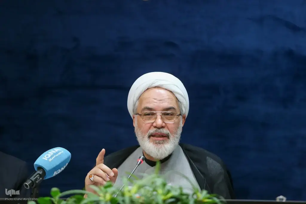 انجمن خادمان قرآن گنجینه‌ای از سرمایه‌های قرآنی کشور است