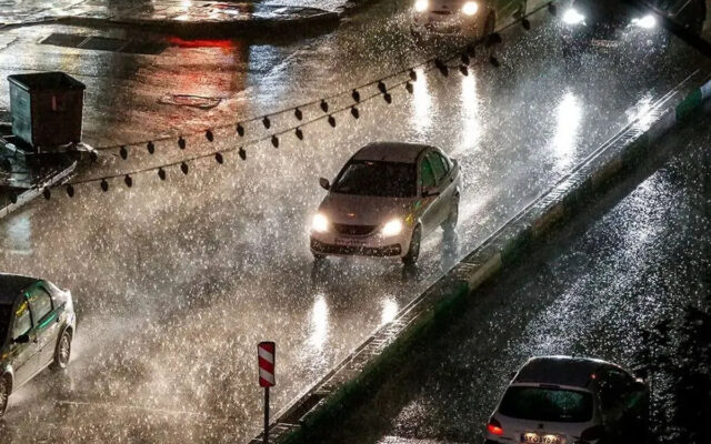 هشدار نسبت به وقوع رگبار باران و تندباد در تهران از فردا /کاهش تدریجی دما