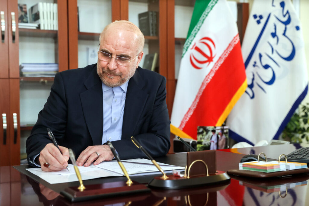 قالیباف قهرمانی تیم ملی کشتی فرنگی را تبریک گفت