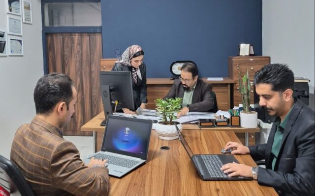 تولید تجهیزات پیشرفته صنعتی با تکیه بر دانش فنی بومی در یک شرکت فناور