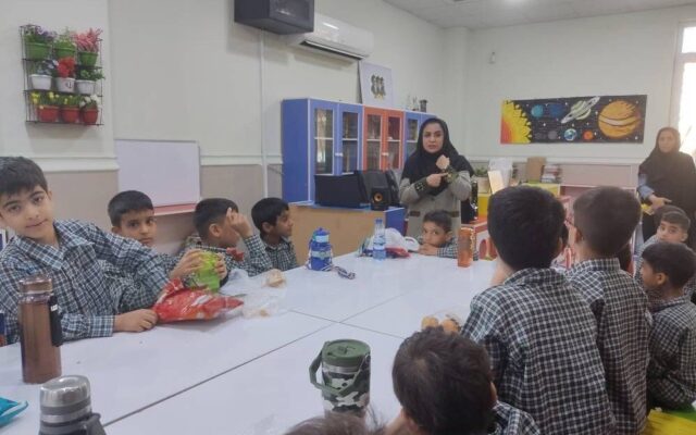 مراسم روز ملی کودک و محیط زیست در گناوه برگزار شد