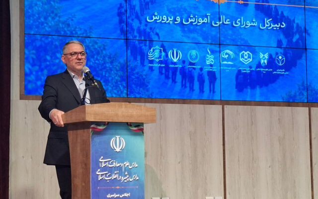 دبیرکل شورای عالی آموزش و پرورش: مدارس معارف پشتیبان نظام اسلامی هستند